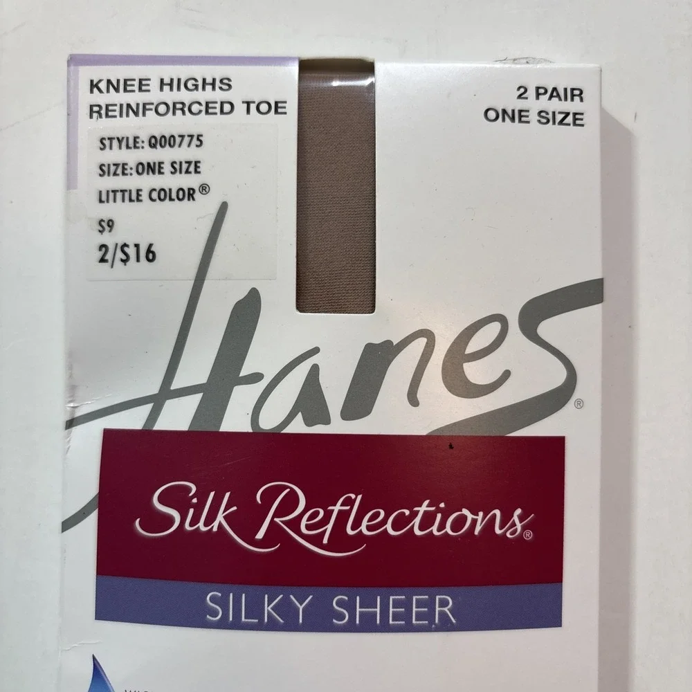 Hanes Silk Reflections‎ Silky Sheer Knee Highs with Reinforced Toe, 2-Pairs